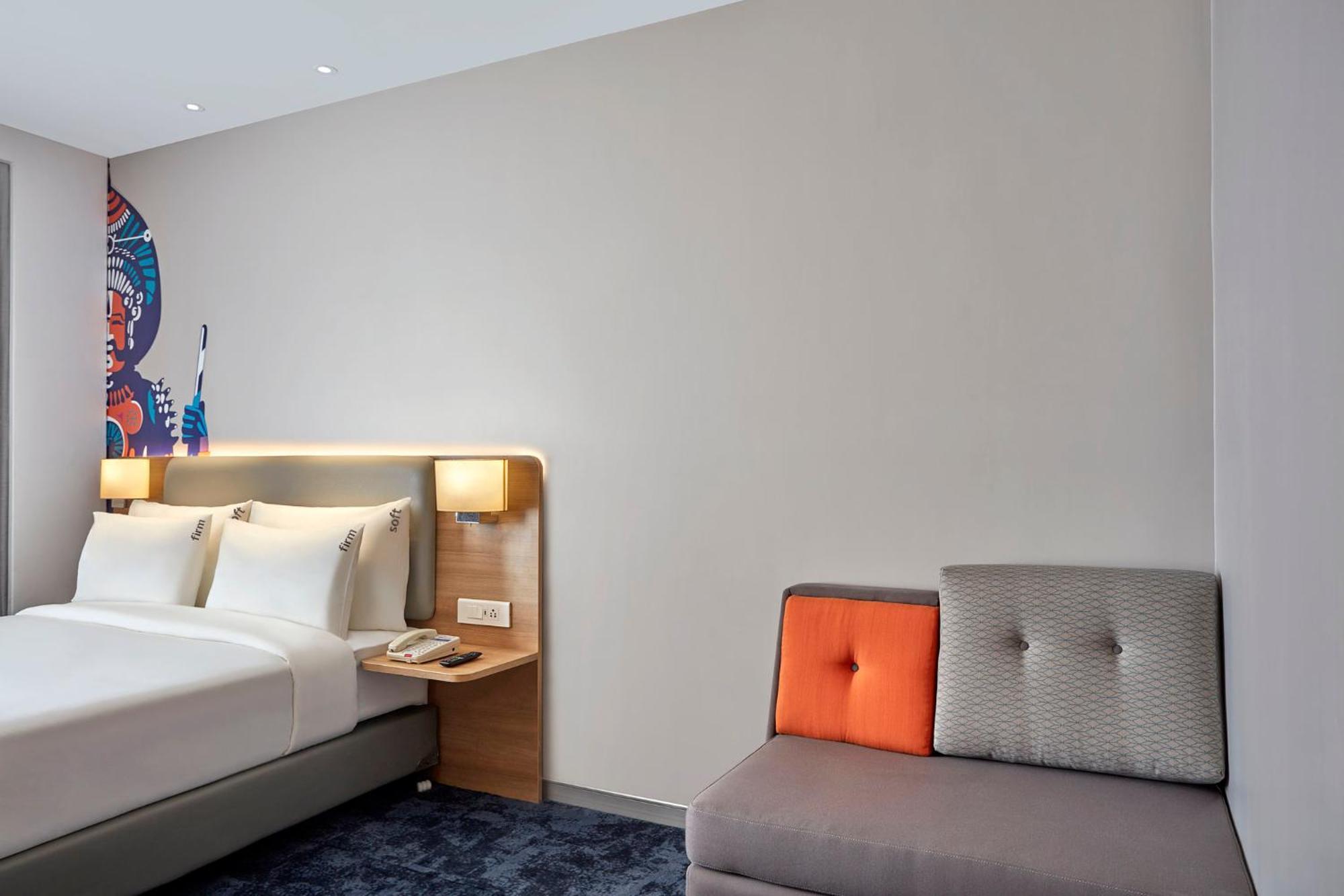 Holiday Inn Express Bengaluru Bommasandra By Ihg Kammasandra Luaran gambar